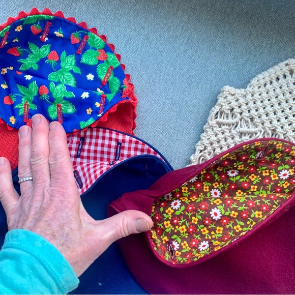 Vintage round bag with changeable designs - Picture 4 of 9